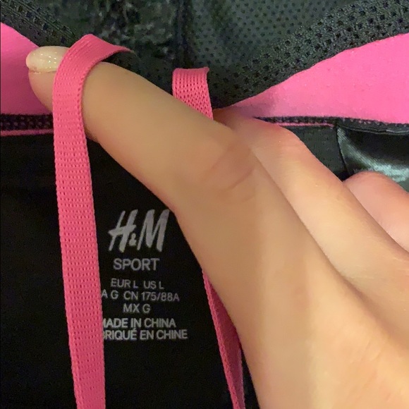 H&M sport leggings - Picture 3 of 3